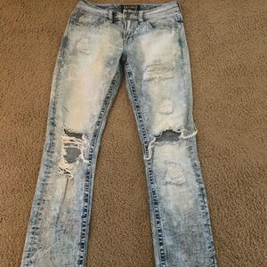 Buckle Salvage jeans
